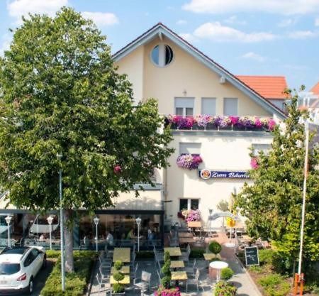 Hotel-Restaurant Zum Baeumle Süßen エクステリア 写真
