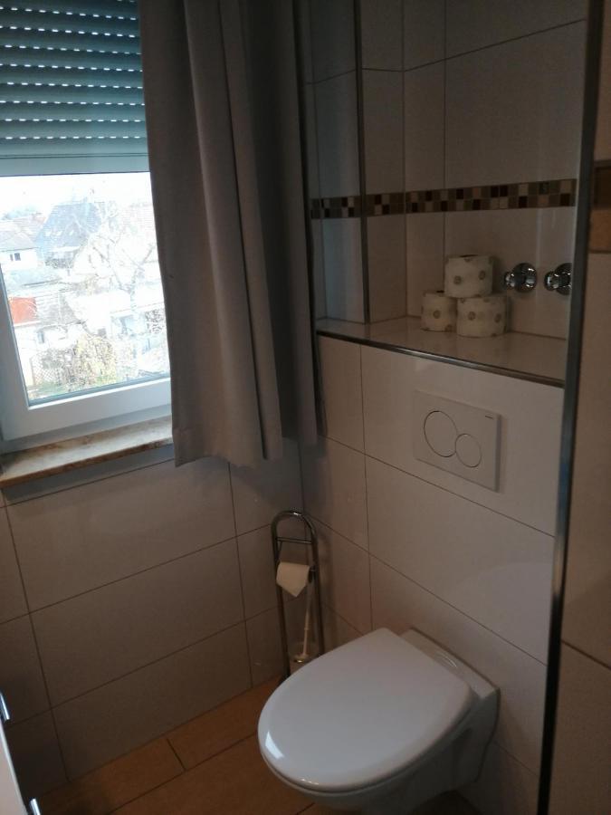 Hotel-Restaurant Zum Baeumle Süßen エクステリア 写真
