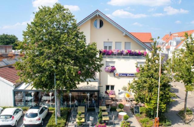 Hotel-Restaurant Zum Baeumle Süßen エクステリア 写真