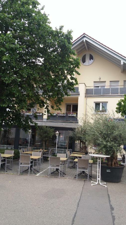 Hotel-Restaurant Zum Baeumle Süßen エクステリア 写真